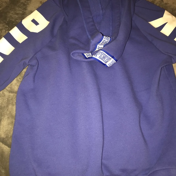 Pink• blue sweatshirt!! - Picture 4 of 4